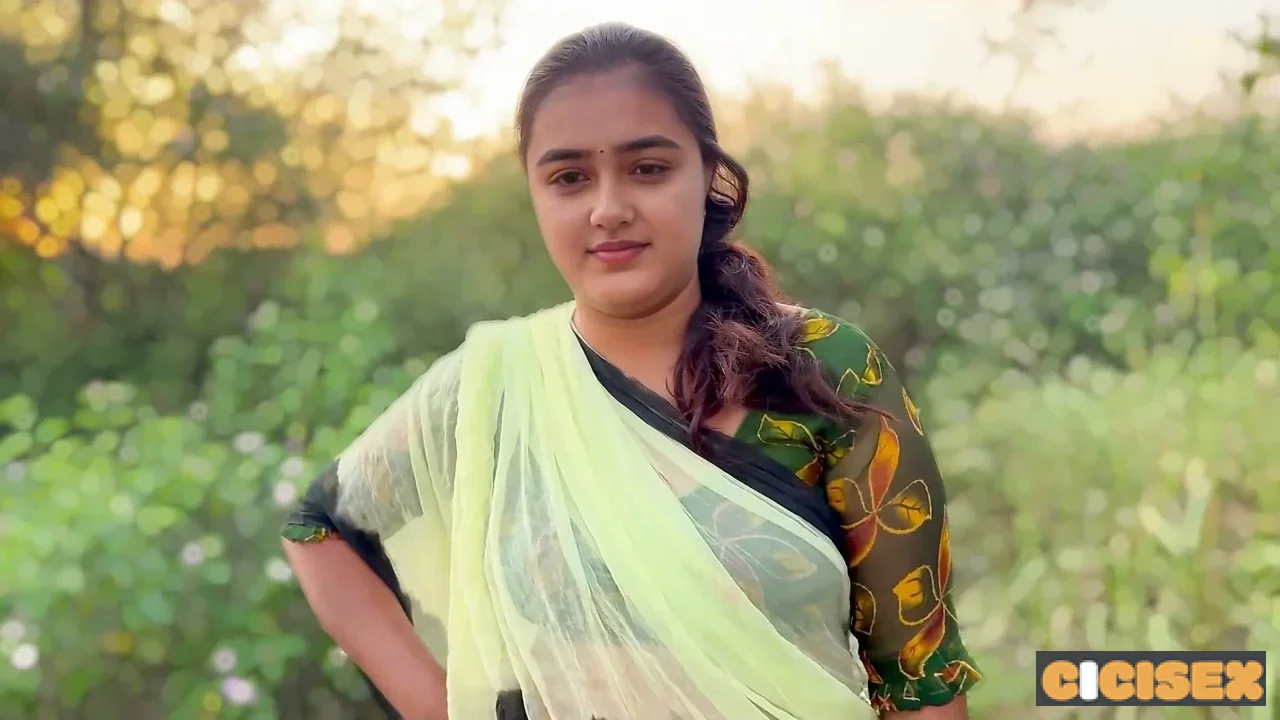 Indian Village girl was returning from meeting her boyfriend when she was caught by an strange man in Jungle, she was so scared