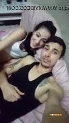 iki genc asik yüksek çözünürlükte donmadan izle